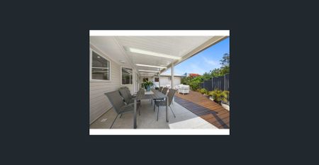 Spacious 5 Bed Home; AC throughout - Photo 2