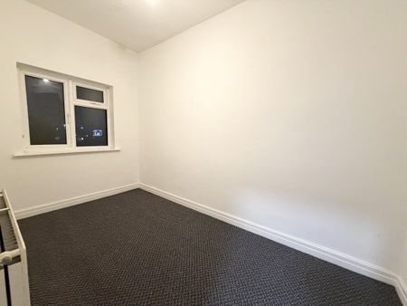 Vista Road, Haydock WA11 0RZ - Photo 3