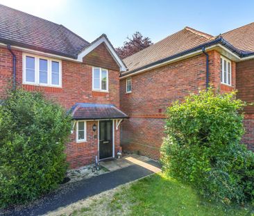 3 bedroom end of terrace house to rent - Photo 4