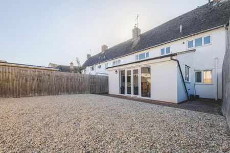 1 bedroom house of multiple occupation to rent - Photo 5