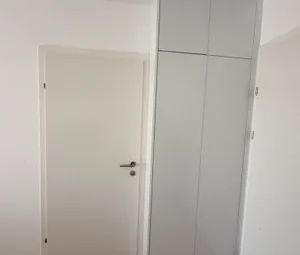 48 m2 plus Balkon & mit hochwertiger Tischlerküche - nur 5 Gehminuten zu U1 Oberlaa - Foto 3
