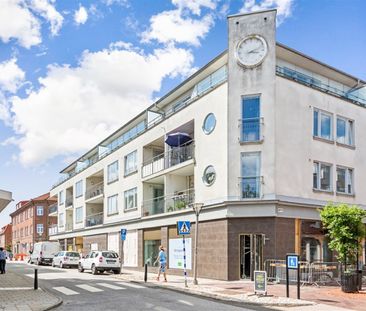 TRÄDGÅRDSGATAN 7 - Photo 3