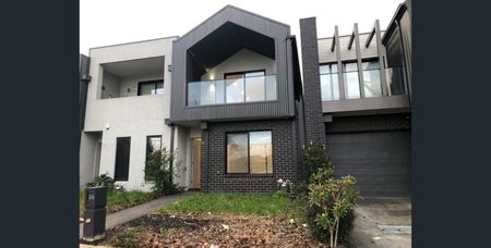 Low-Maintenance Living in a Prime Reservoir Location - Photo 4