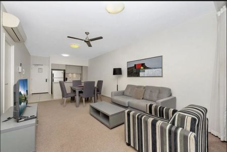 42/3 Kingsway Place, Townsville City - Photo 2