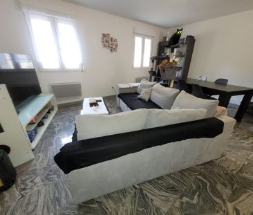 Location Appartement 4 pièces 87m² - Photo 1