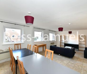 7 bedroom terraced house to rent - Photo 1