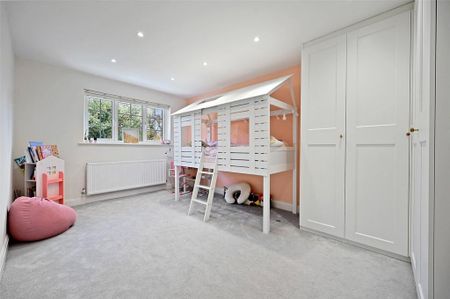 5 bedroom detached house to rent - Photo 5