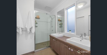 A Slice of Paradise on Bazadaise! - Photo 3