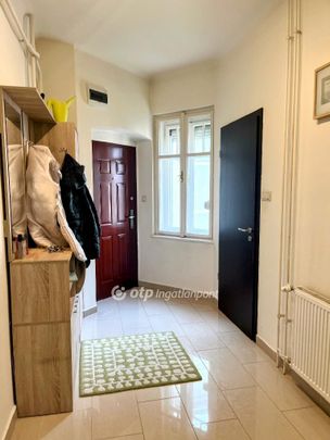 Belváros, Baranya, 7623, Pécs - Fotó 1