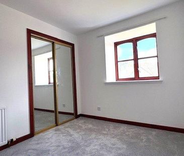 2 bedroom semi-detached house to rent - Photo 3