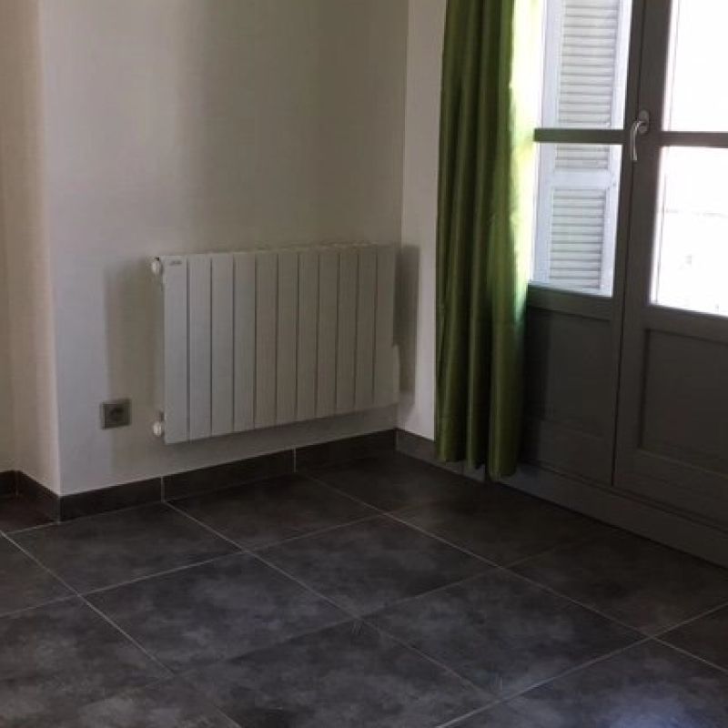 VENCE/2P VIDE - Photo 1