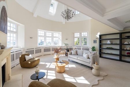 3 bedroom flat to rent - Photo 2