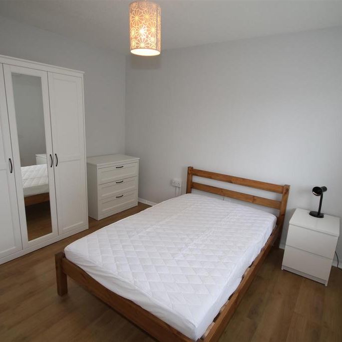 4 bedroom house share to rent - Photo 1