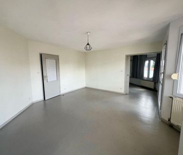 Location Appartement 2 pièces 48m² ROANNE 42300 - Photo 1