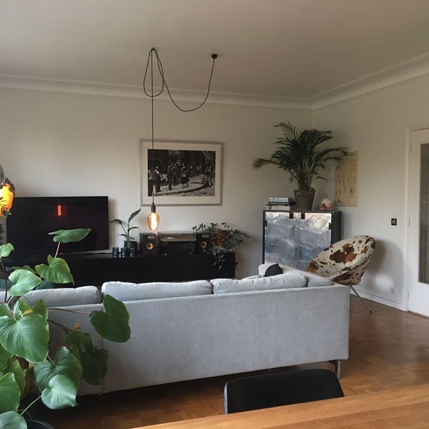 Art Deco appartement vlak aan het hippe zuid - Foto 1