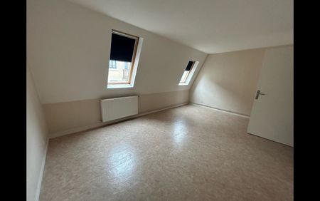 Location Appartement 3 pièces 74 m² La Châtre - Photo 2