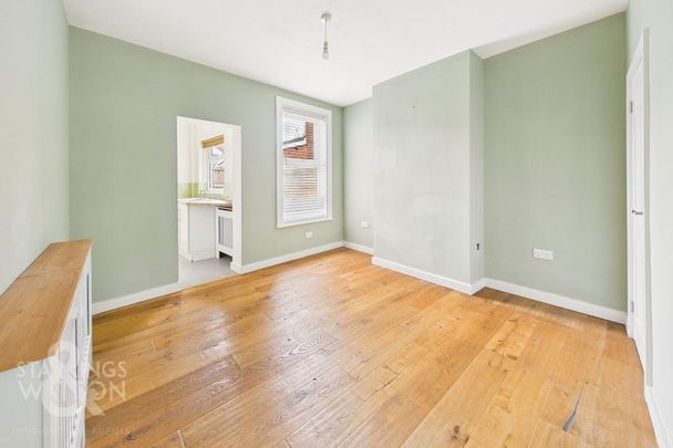 3 bedroom terraced house to rent - Photo 1