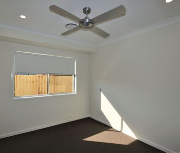 Move into Brand New Home and Enjoy the Rest ! Rent$700pw Upto 10/07... - Photo 2