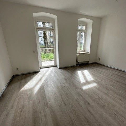 ** Erdgeschosswohnung mit Balkon am Kaßberg ist frei geworden! ** - Foto 1