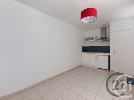 Location Appartement 1 pièce 17m² TROYES 10000 - Photo 5