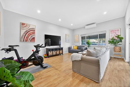 Beautifully Renovated Character Home with Pool - Photo 5