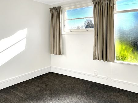 Te Aute Road, Havelock North - Photo 3
