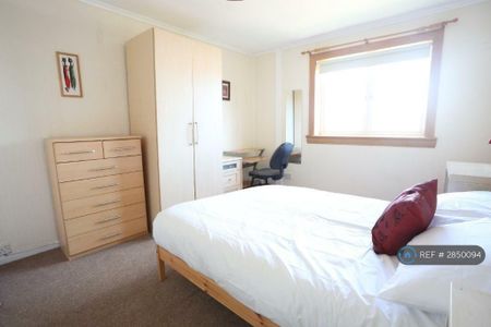 1 bedroom in a house share to rent - Photo 4