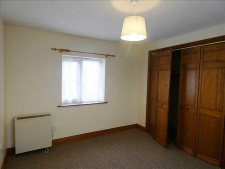 2 bedroom semi-detached house to rent - Photo 3