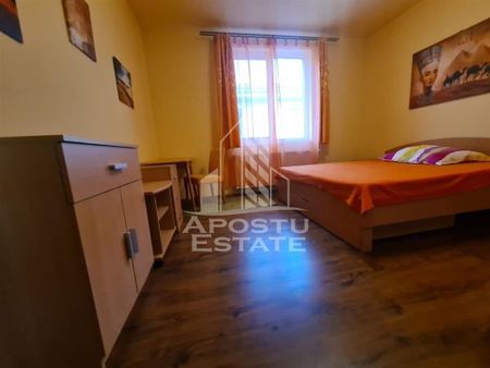 Casa, 4 camere, 3 locuri de parcare, zona Sagului - Fotografie 3