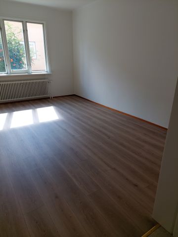 Södra Bangårdsgatan, Eskilstuna - Photo 3