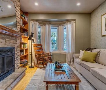 Roncesvalles Village 4-bdrm Family Home! - Photo 2