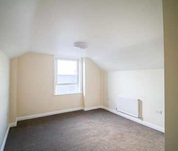 2 bedroom maisonette to rent - Photo 6