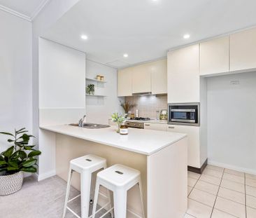 Huge Bedrooms + Large Study | Pet Friendly - Photo 5