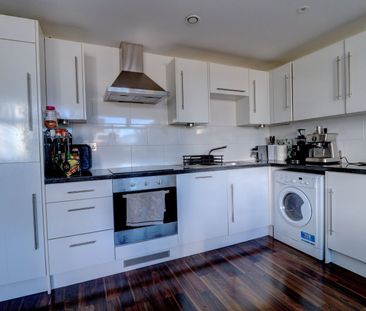 1 bedroom flat to rent - Photo 4