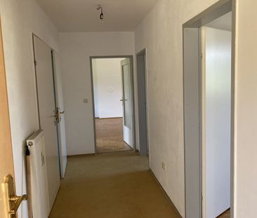 Lichtdurchflutete 3-Zimmer-Wohnung mit Balkon in ruhiger Lage - Photo 6