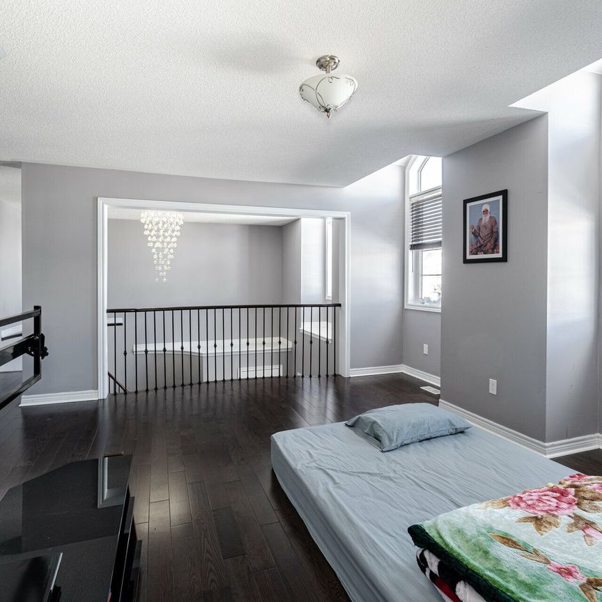 For Lease - 36 Intrigue Trail, Brampton, Ontario - Photo 1