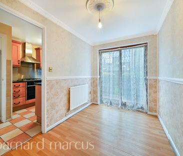 Heathfield Drive, Mitcham - Photo 2