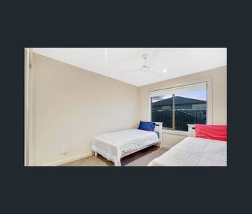 Family home near all the amenities! - Photo 6