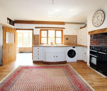 3 bedroom detached house to rent - Photo 6