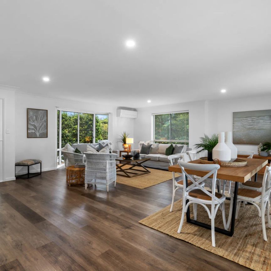 COMING SOON - Modern Family Home with Dual Master Suites in Prime Helensvale Location - Photo 1