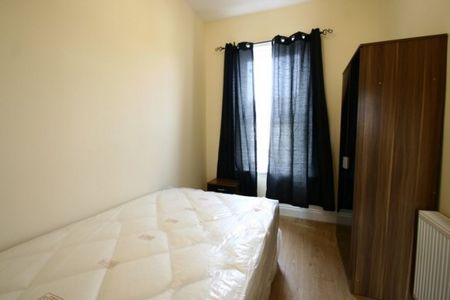 3 Bed - Simonside Terrace, Heaton, Ne6 - Photo 3