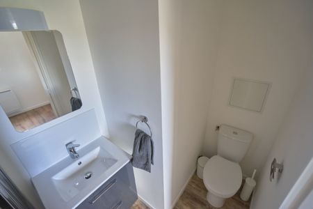 DUNKERQUE R Roommate 5 Bedrooms at Lambersart - Photo 5