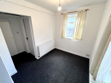 Flat 1 16 Hughenden Avenue, - Photo 5