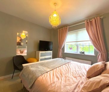 Sillogue Park, Ballymun, Dublin 11** ROOM ONLY ** - Photo 3