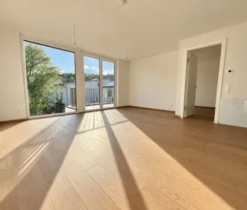 WUNDERSCHÖNE 2-Zimmer MIETWOHNUNG - ca. 45 m² GWNFL - ERSTBEZUG - ca. 6 m² Balkon mit Fernblick - Photo 2