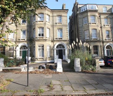 Studio to rent - Photo 6