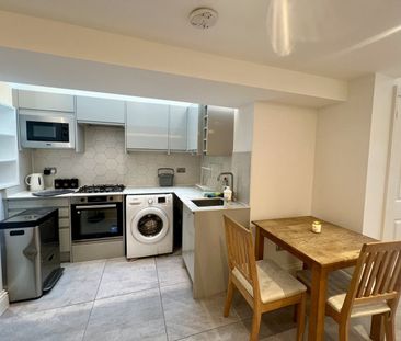 1 Bed Flat, Santley Street, SW4 - Photo 6