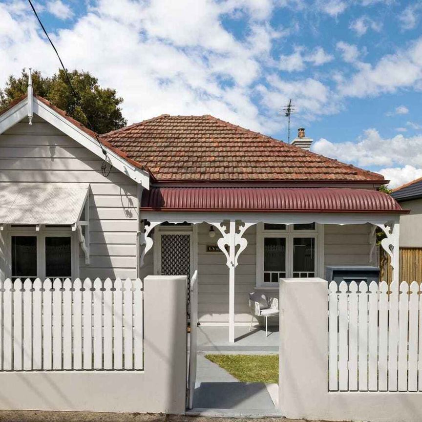 Freestanding Federation Home - Photo 1