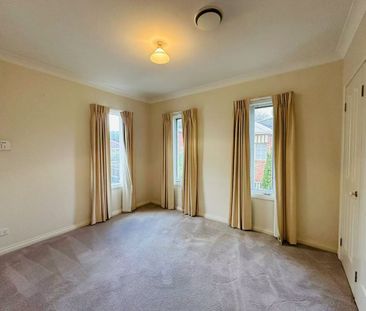 Stylish and Serene in the East Doncaster Secondary Zone - Photo 3