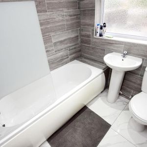 2 bedroom house to rent - Photo 2